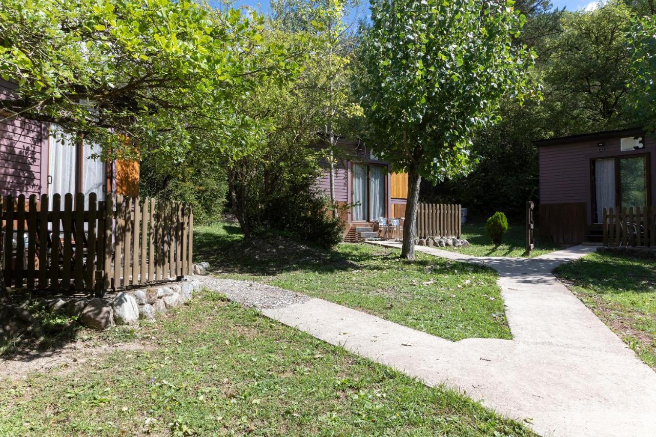 Camping Alta Ribagorca El Pont de Suert Exterior photo